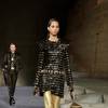 CHANEL Métiers d'Art 2018/19 Paris-New York (2) 32