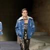 CHANEL Métiers d'Art 2018/19 Paris-New York (2) 36